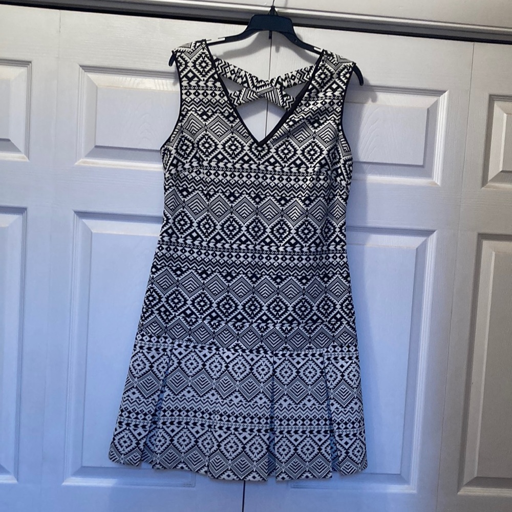 Jessica Simpson dress.. size 10